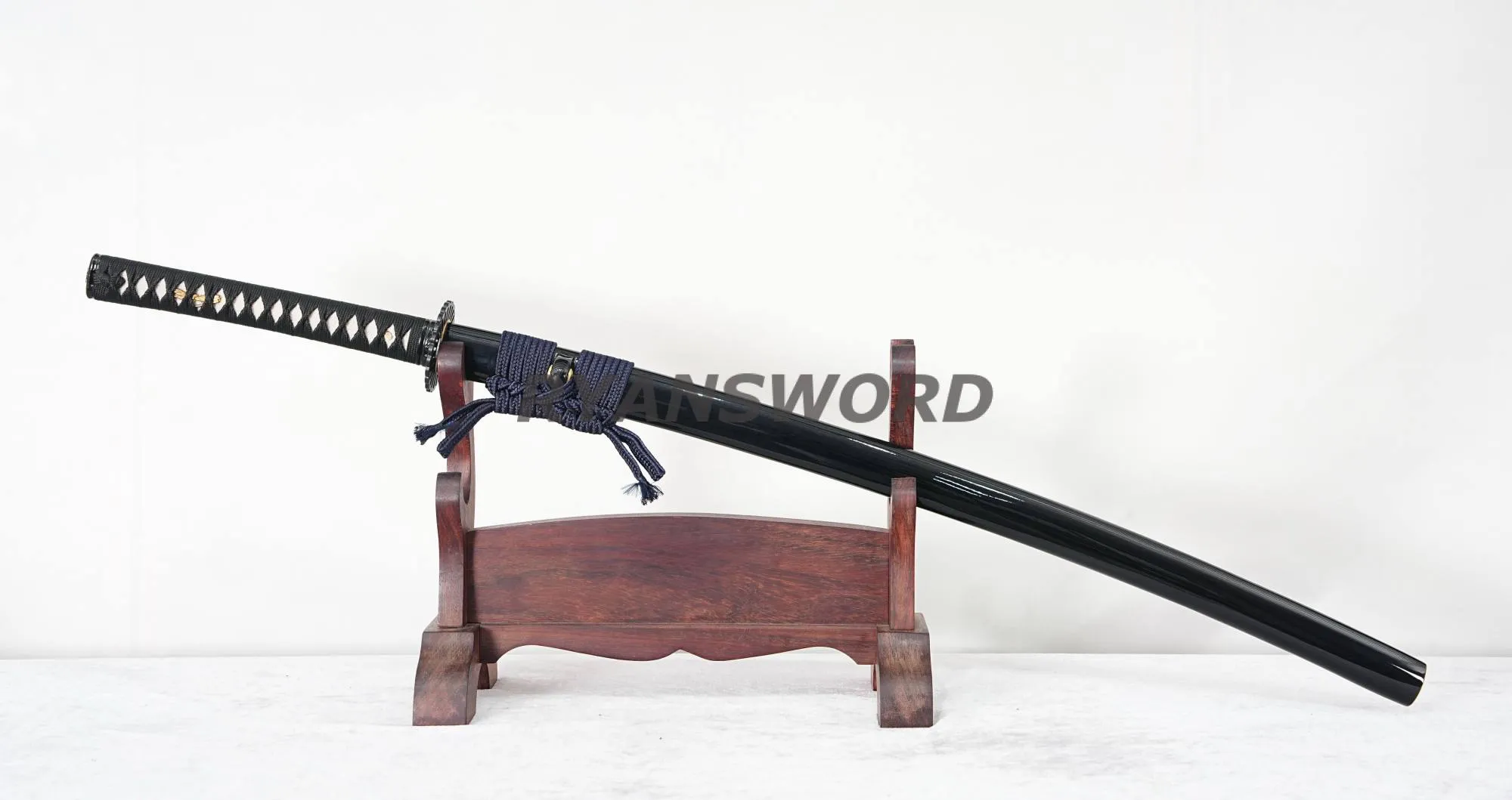 サムライカアサン Some armor is worn Some armor warns. Would you stand in the