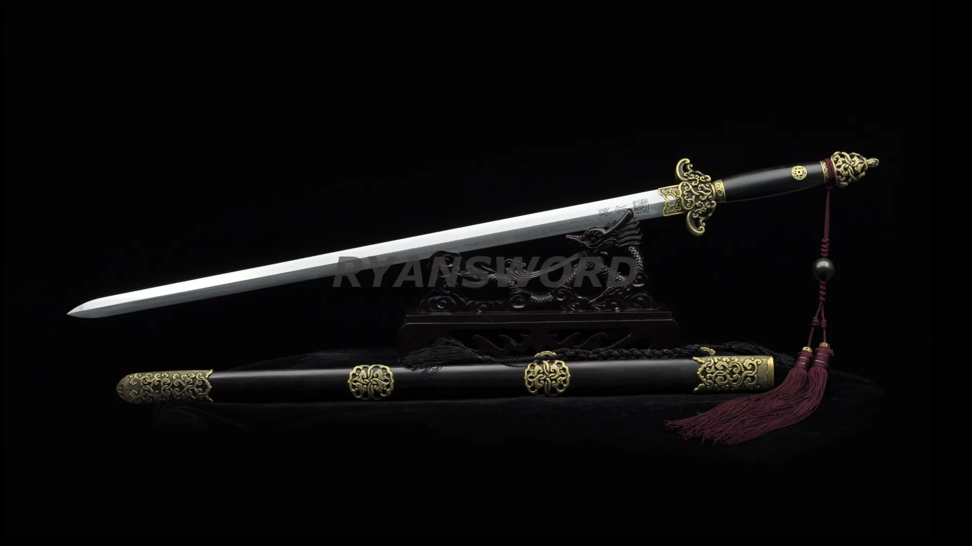 Zhi Zun Jian (Supreme Sword) Artwork of Master Shen Xinpei