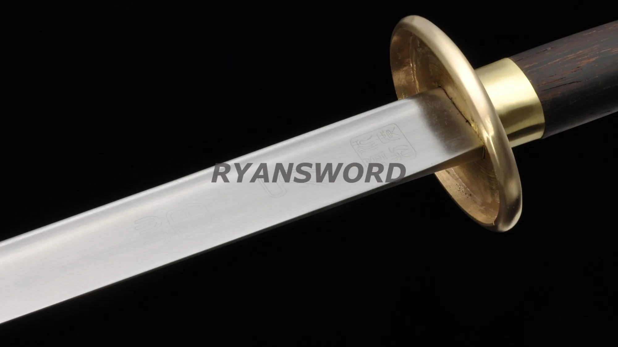 Qian Kun Miao Dao Chinese Sword Brass Fittings Rosewood Scabbard